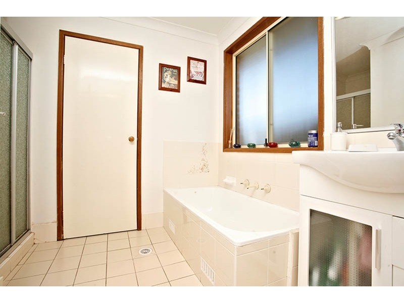 75 Starling Street, Green Valley NSW 2168