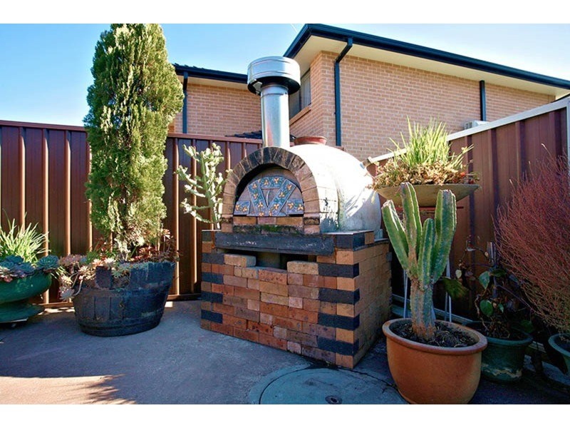 3 Arwon Avenue, Casula NSW 2170