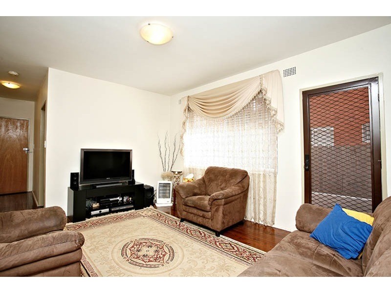 7/85 Hampden Road, Lakemba NSW 2195