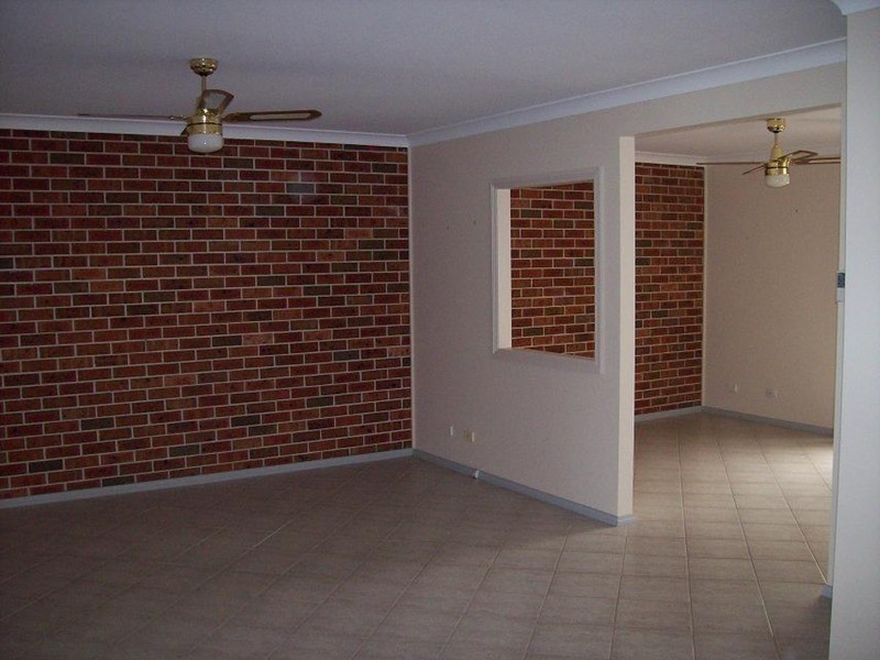 9A Sidney Place, Casula NSW 2170