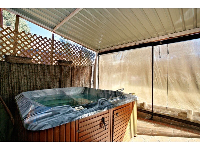 1/31 Holland Crescent, Casula NSW 2170