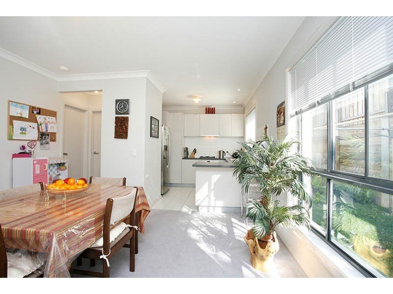 75 Atlantic Boulevard, Glenfield NSW 2167