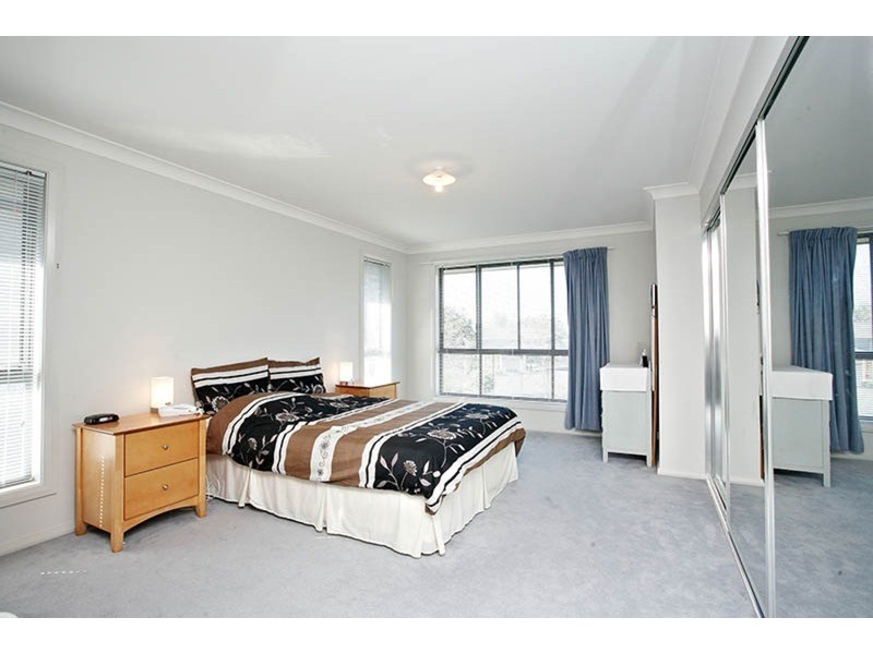 75 Atlantic Boulevard, Glenfield NSW 2167