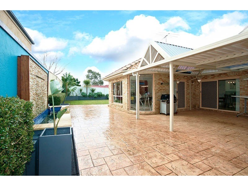 195 Leacocks Lane, Casula NSW 2170