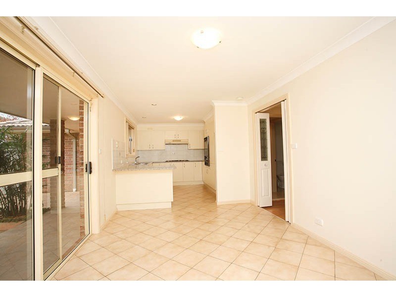 3 Ebony Close, Casula NSW 2170