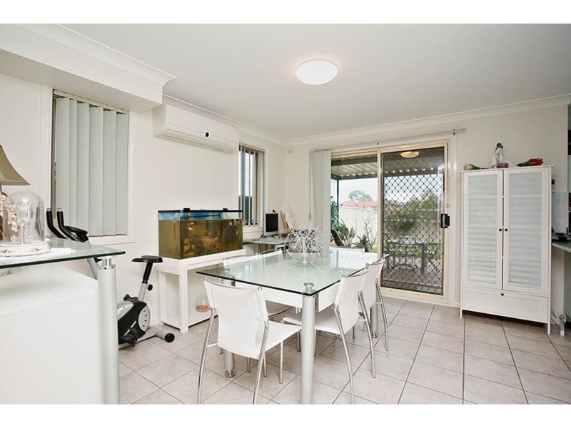 14b Luongo Place, Prestons NSW 2170