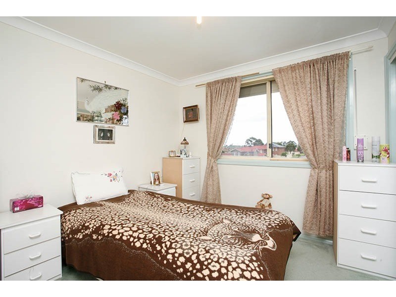 14b Luongo Place, Prestons NSW 2170