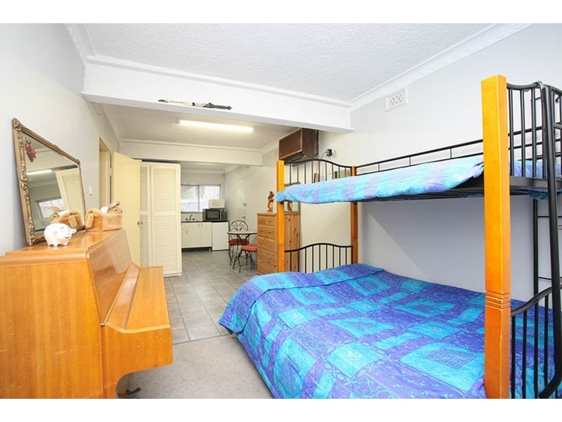 19 Calabro Avenue, Lurnea NSW 2170