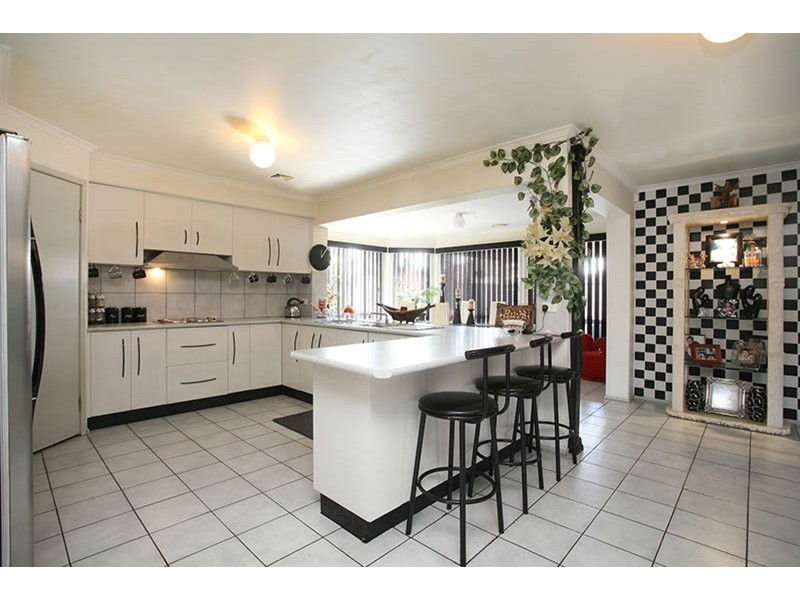 7 Tyringham Close, Hoxton Park NSW 2171