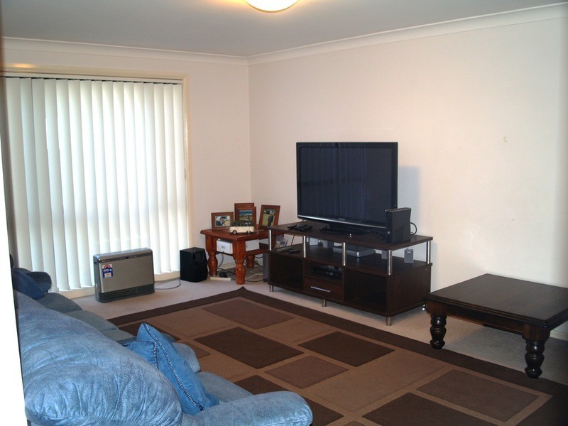 29b Ferraro Crescent, West Hoxton NSW 2171