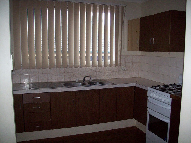 18 Phoenix Crescent, Casula NSW 2170