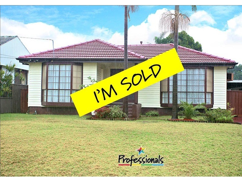 19 Eureka Crescent, Sadleir NSW 2168