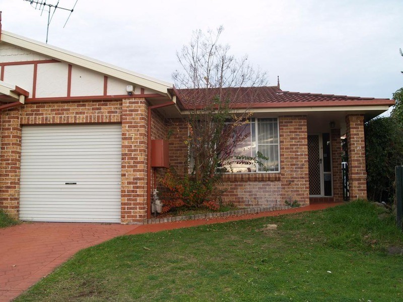 7 Anne Way, Macquarie Fields NSW 2564