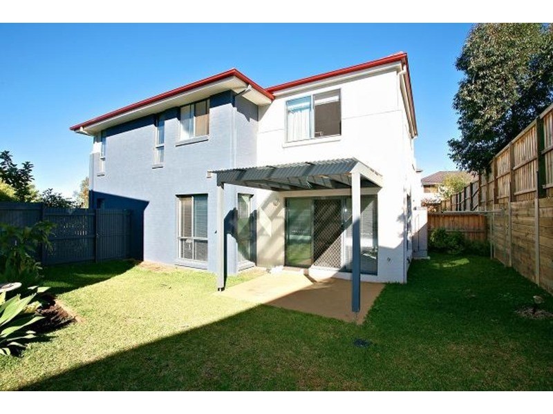 75 Atlantic Boulevard, Glenfield NSW 2167