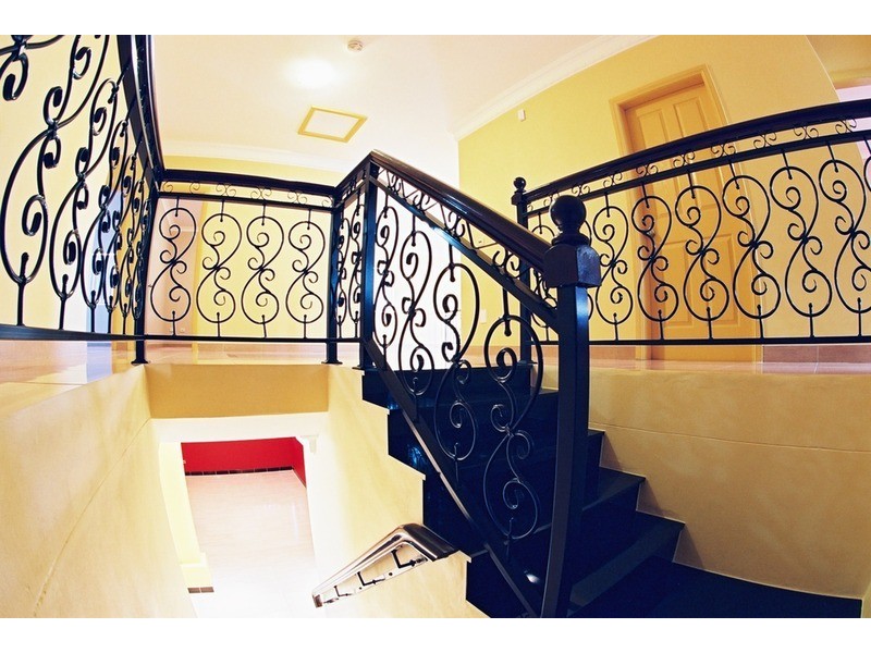 12 Turner Place, Casula NSW 2170