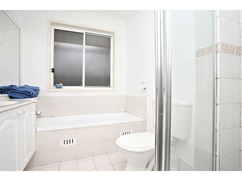 19b Roberts Road, Casula NSW 2170