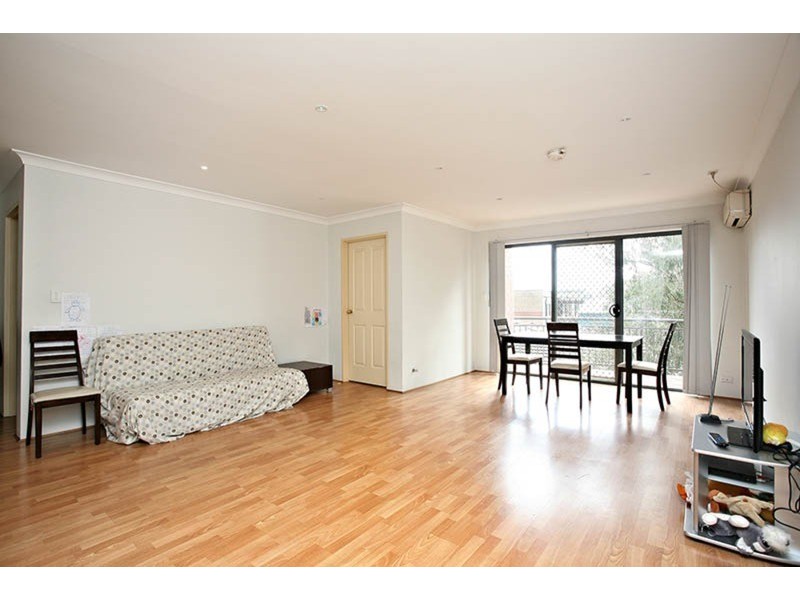 18/33-35 Bathurst Street, Liverpool NSW 2170