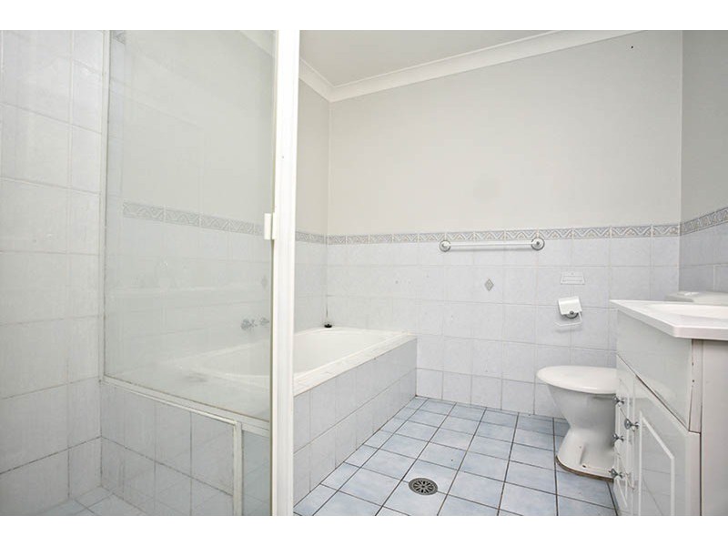 18/33-35 Bathurst Street, Liverpool NSW 2170