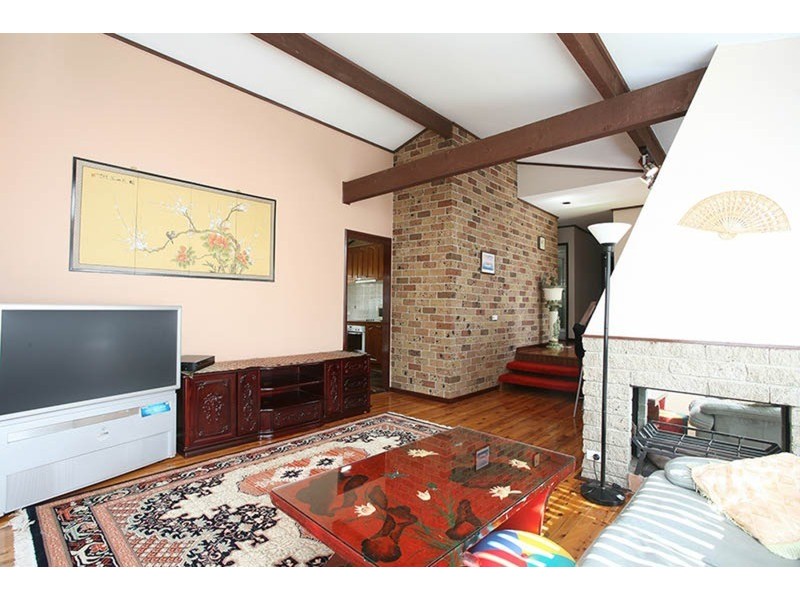 34 Bungarra Crescent, Chipping Norton NSW 2170
