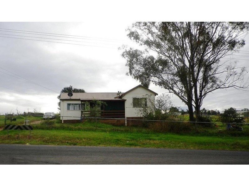 25 Seventh Avenue, Austral NSW 2179