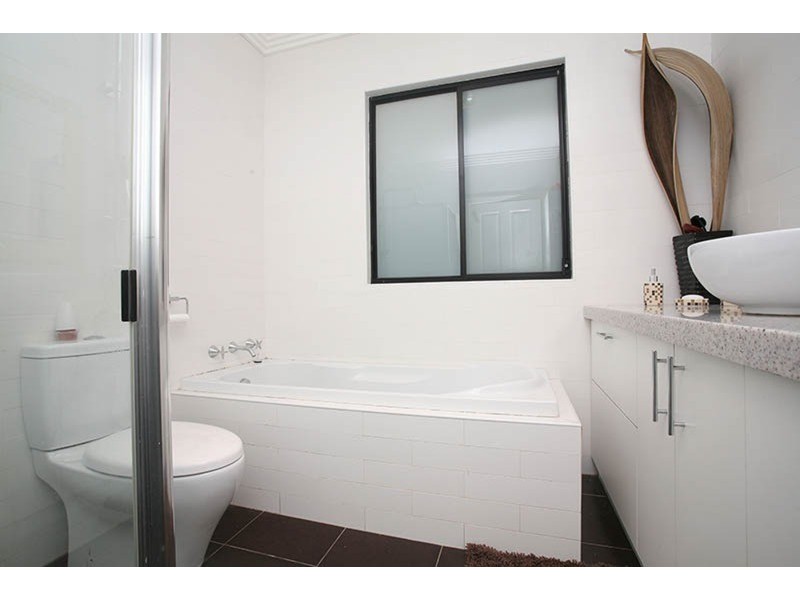 255b Newbridge Road, Chipping Norton NSW 2170