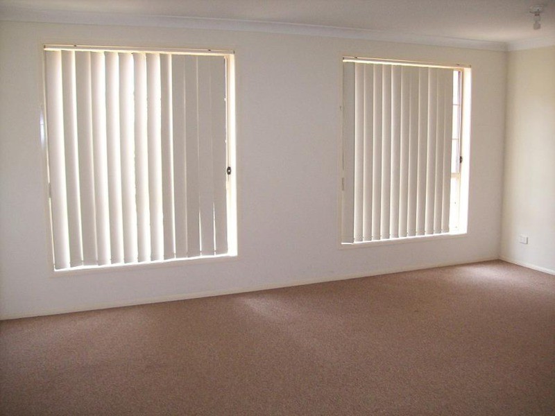 9/12 Pine Road, Casula NSW 2170