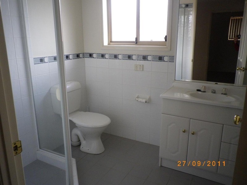 9/12 Pine Road, Casula NSW 2170