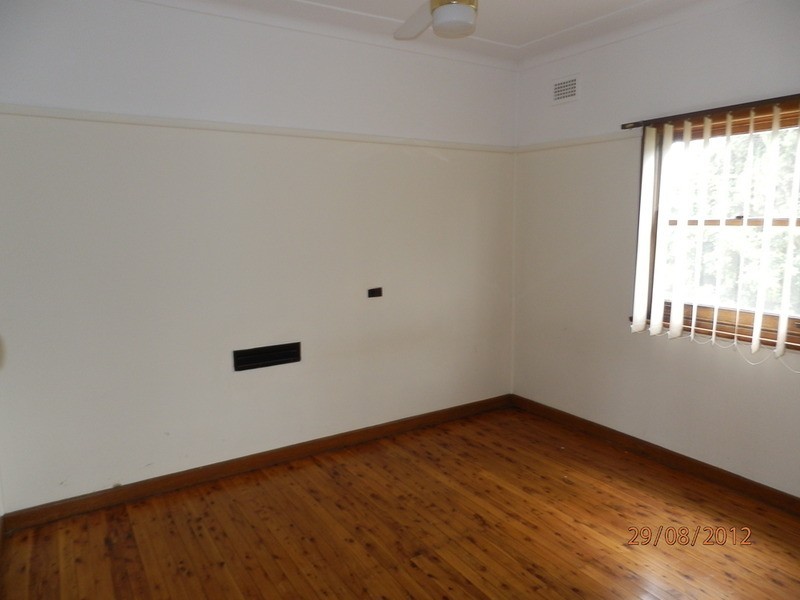 7 Marsh Parade, Casula NSW 2170