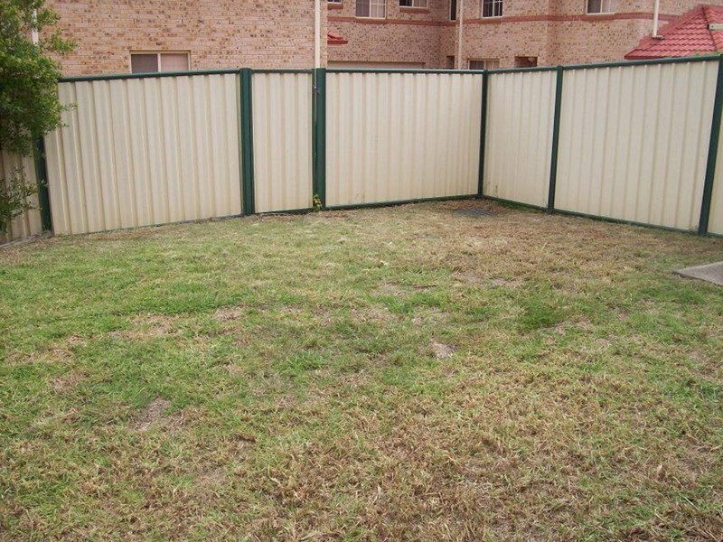 1/154-156 Leacocks Lane, Casula NSW 2170