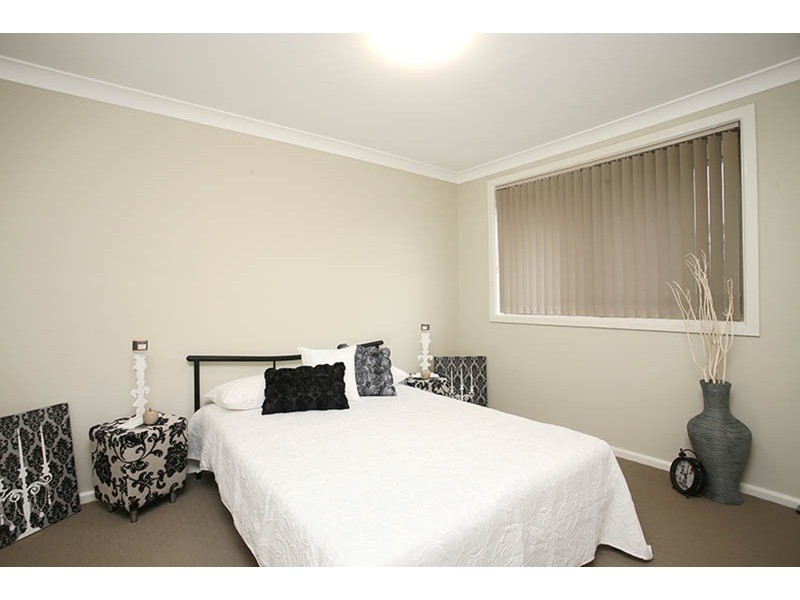4/13-15 Carnation Avenue, Casula NSW 2170