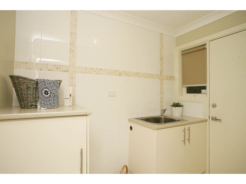 4/13-15 Carnation Avenue, Casula NSW 2170