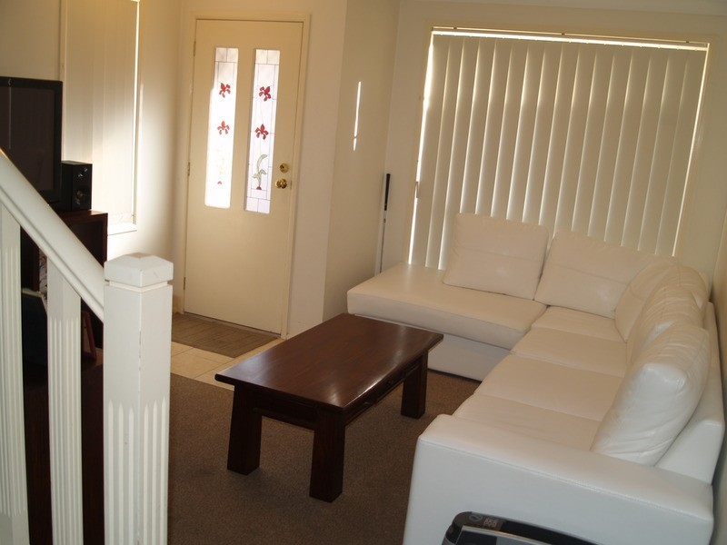 13/12 Pine Road, Casula NSW 2170