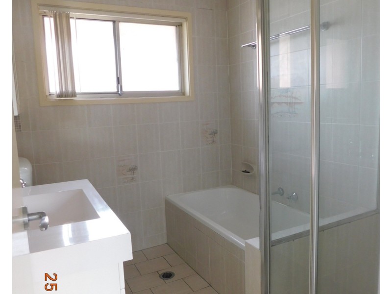 2 Holston Street, Casula NSW 2170