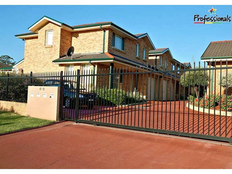 6/10-12 Webster   Road, Lurnea NSW 2170