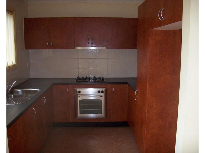 1/13-15 Kendall Drive, Casula NSW 2170