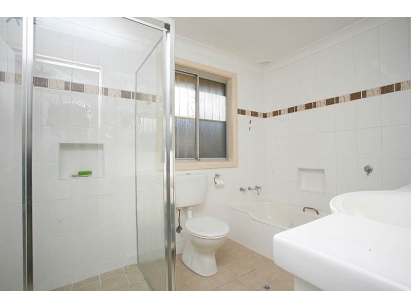 58 Foveaux  Avenue, Lurnea NSW 2170