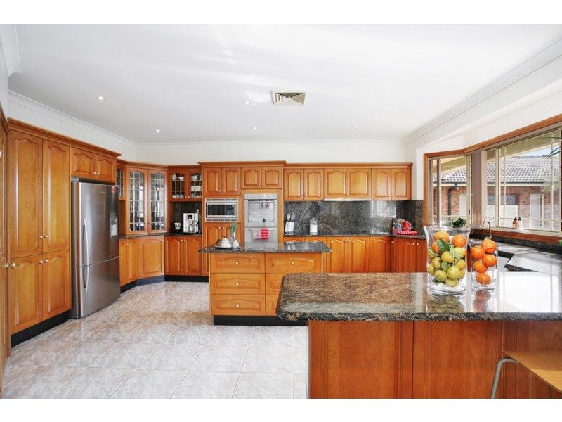 24 Cubitt Drive, Denham Court NSW 2565