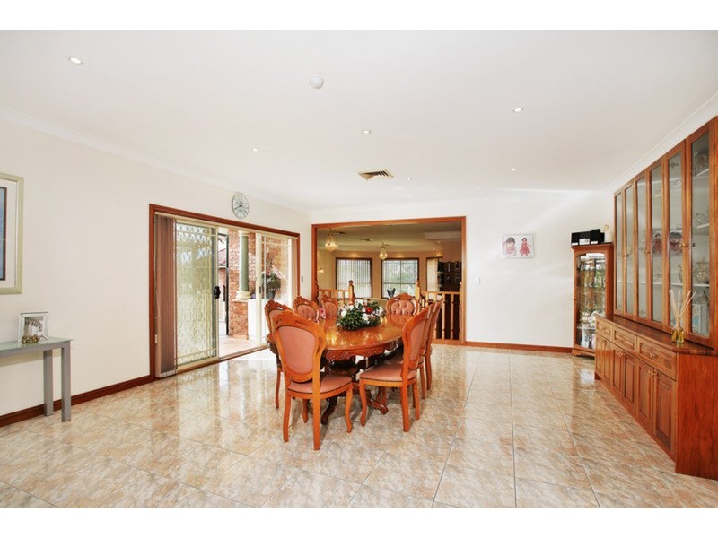 24 Cubitt Drive, Denham Court NSW 2565