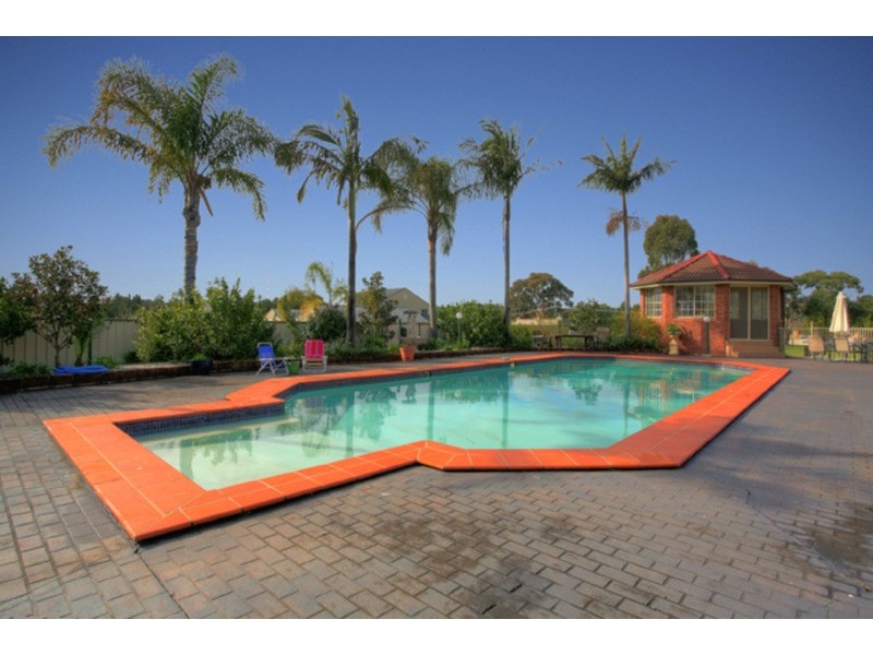24 Cubitt Drive, Denham Court NSW 2565