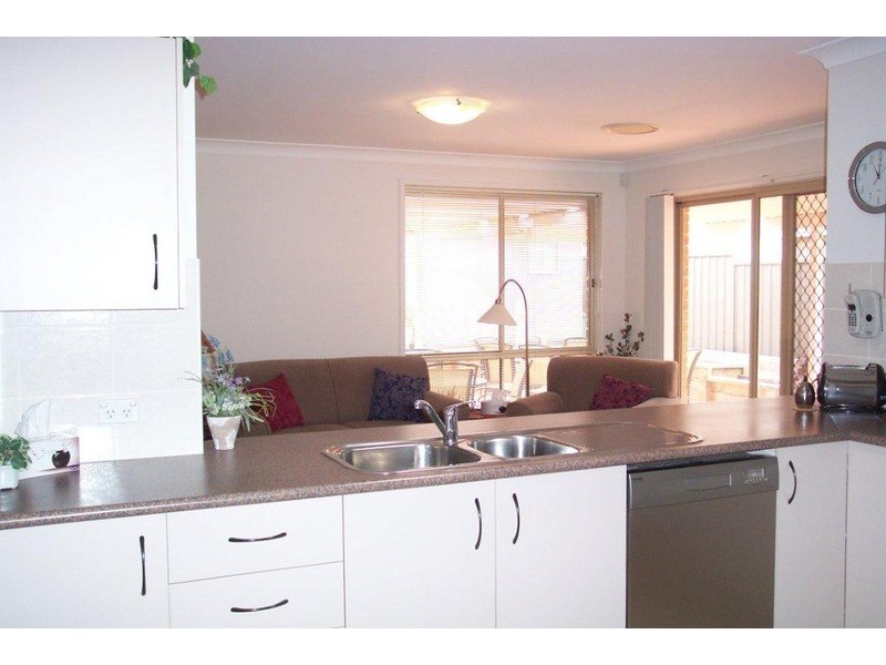 15 Hull Avenue, Lurnea NSW 2170