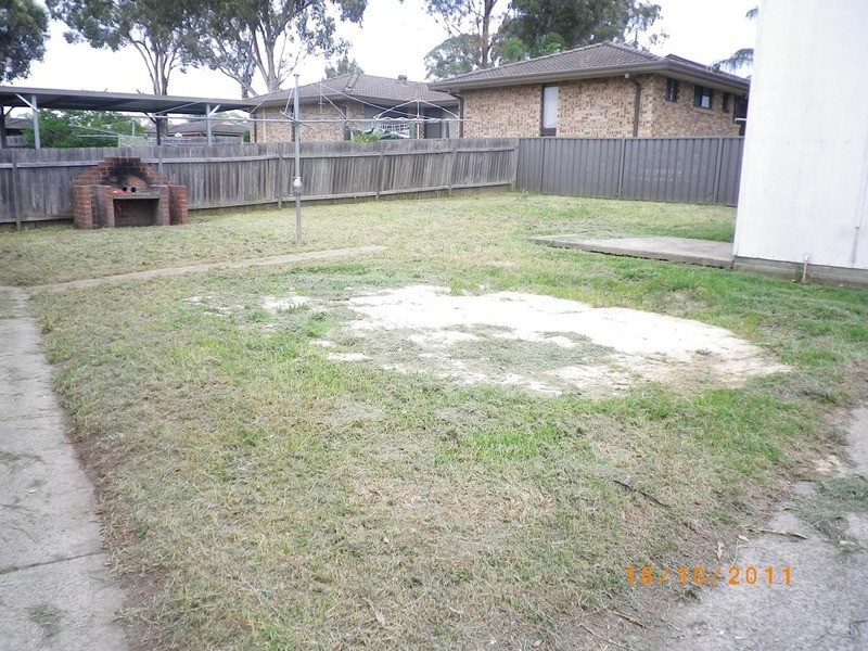 32 Denison Avenue, Casula NSW 2170