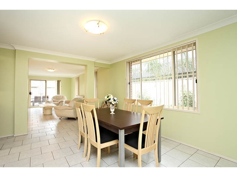28 Siena Close, Prestons NSW 2170