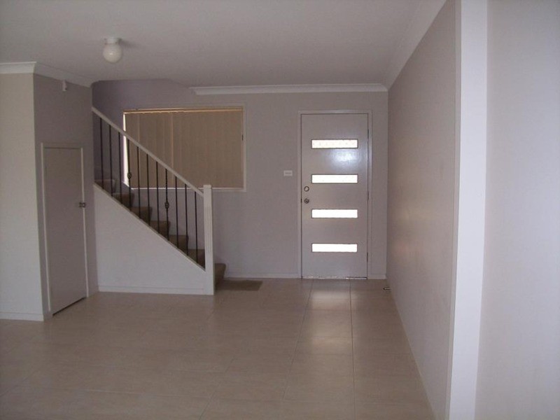 2/19-21 Marsh Parade, Casula NSW 2170