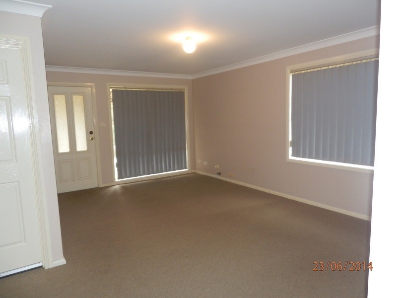 16A Niland Way, Casula NSW 2170