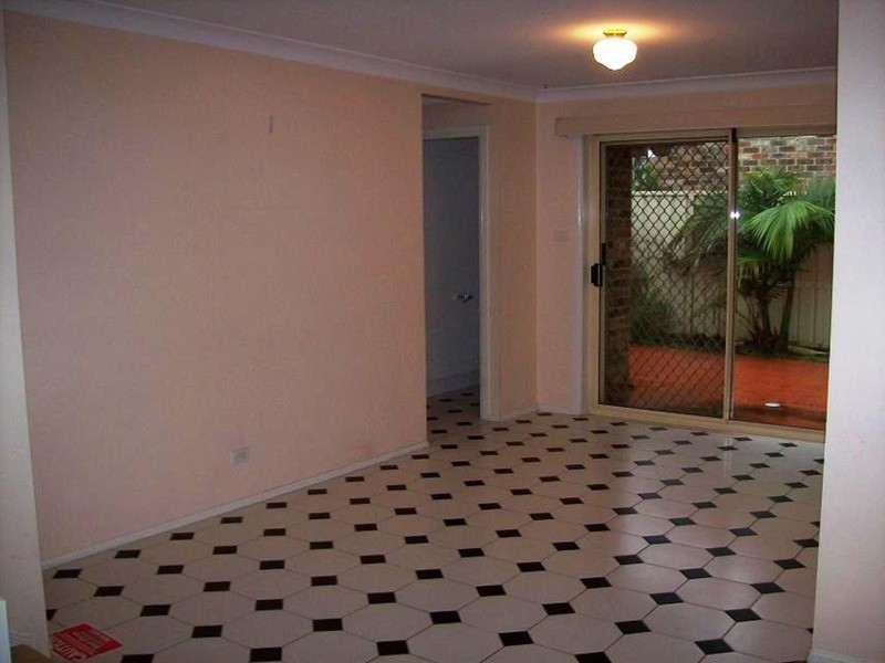 1/20 Myall Road, Casula NSW 2170