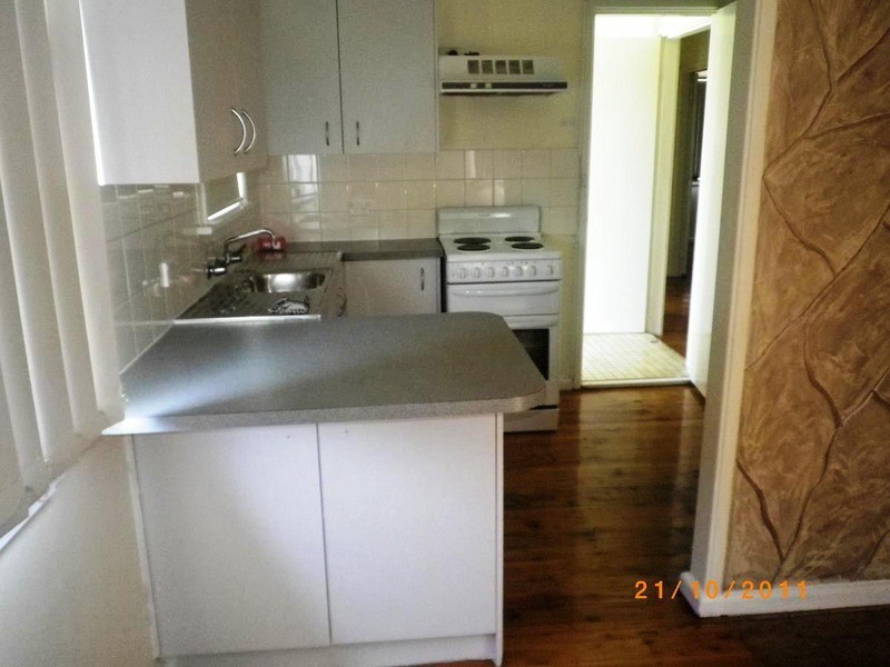 16 Hilda  Avenue, Casula NSW 2170