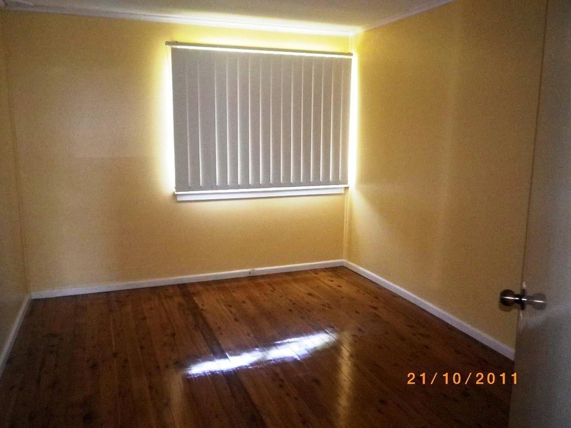 16 Hilda  Avenue, Casula NSW 2170