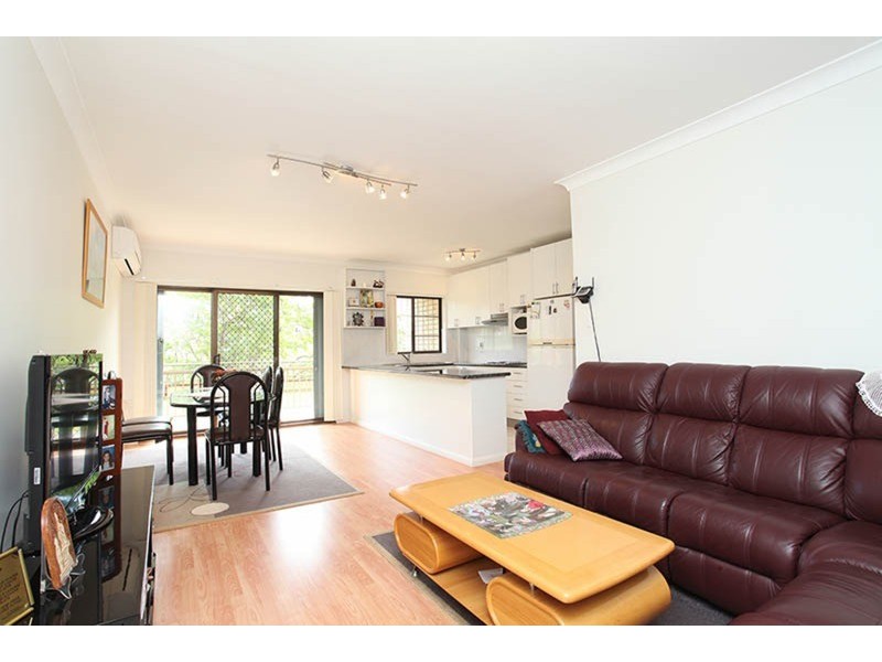 4/85 Castlereagh  Street, Liverpool NSW 2170