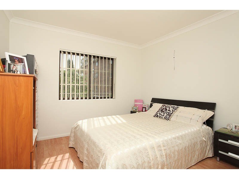 4/85 Castlereagh  Street, Liverpool NSW 2170