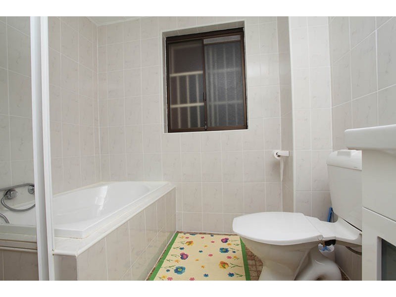 4/85 Castlereagh  Street, Liverpool NSW 2170